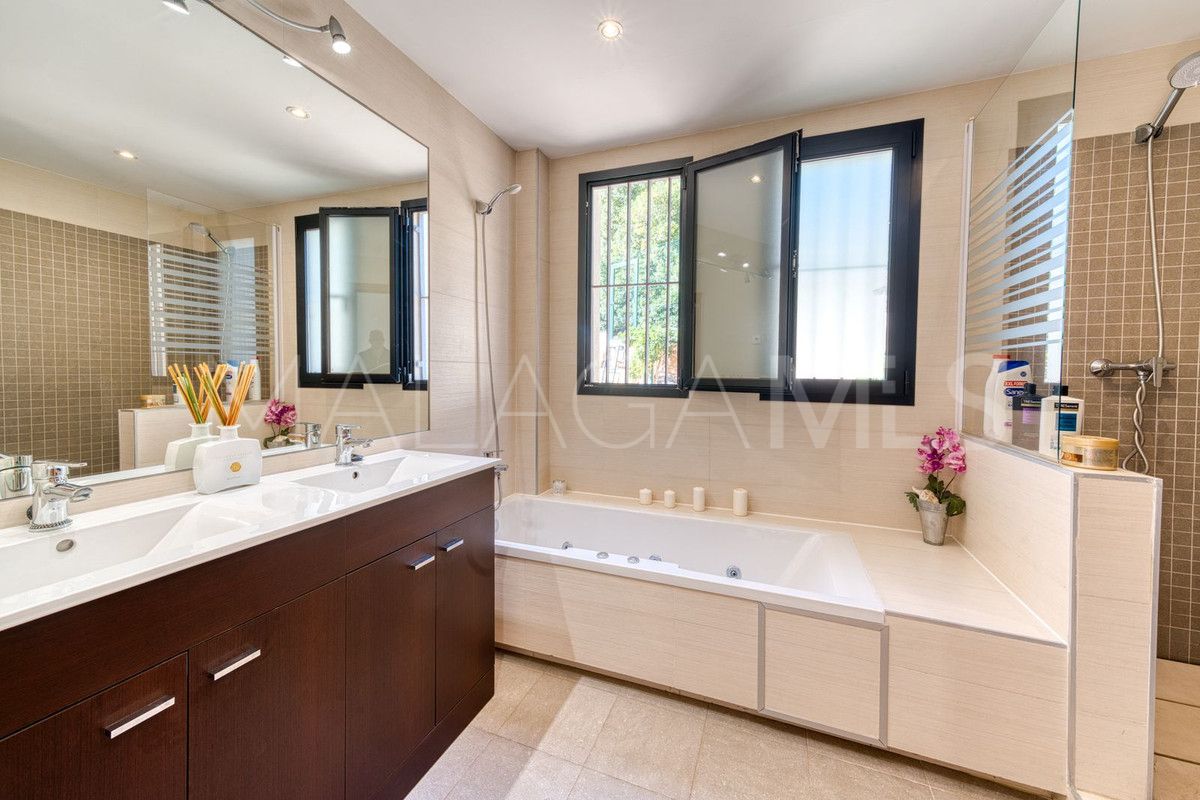 Erdgeschosswohnung for sale in New Golden Mile