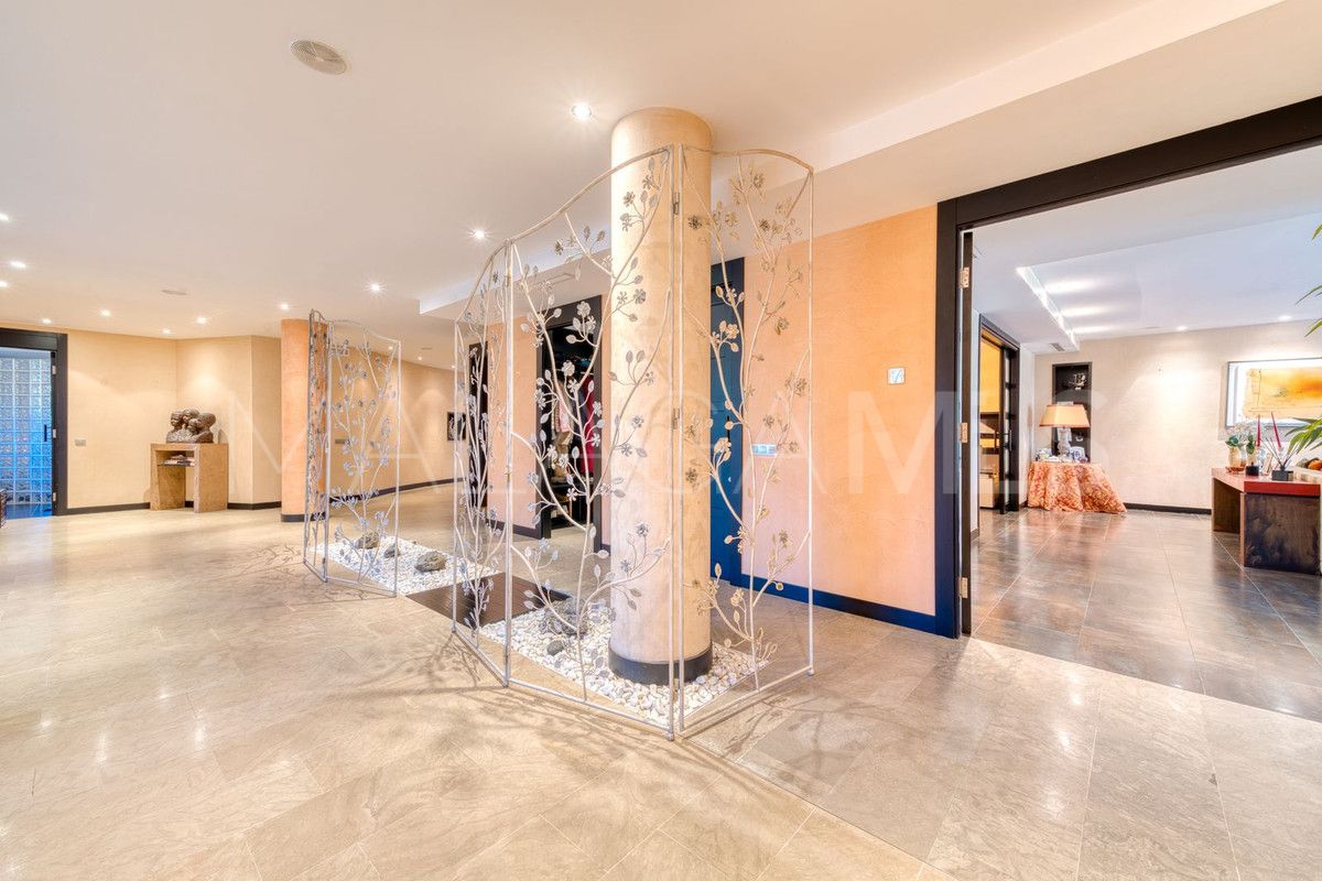 Wohnung for sale in Marbella - Puerto Banus