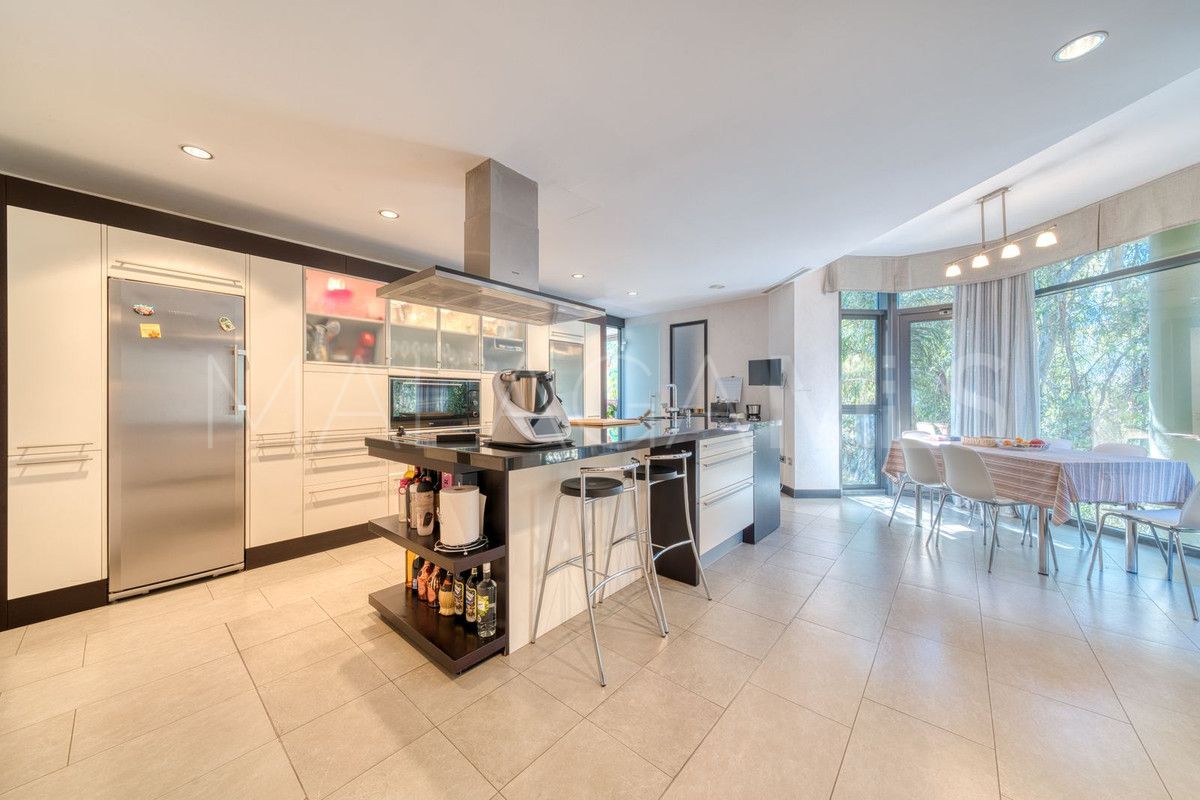 Wohnung for sale in Marbella - Puerto Banus