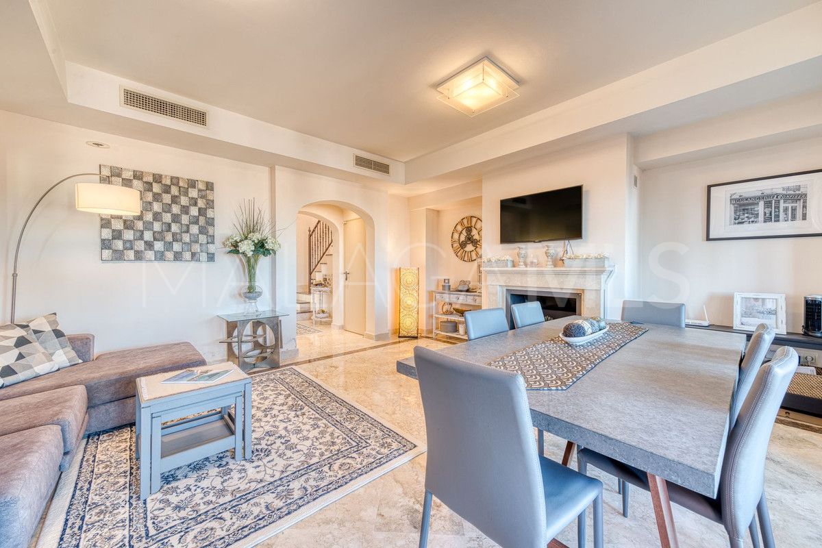 Maison de ville for sale in Estepona