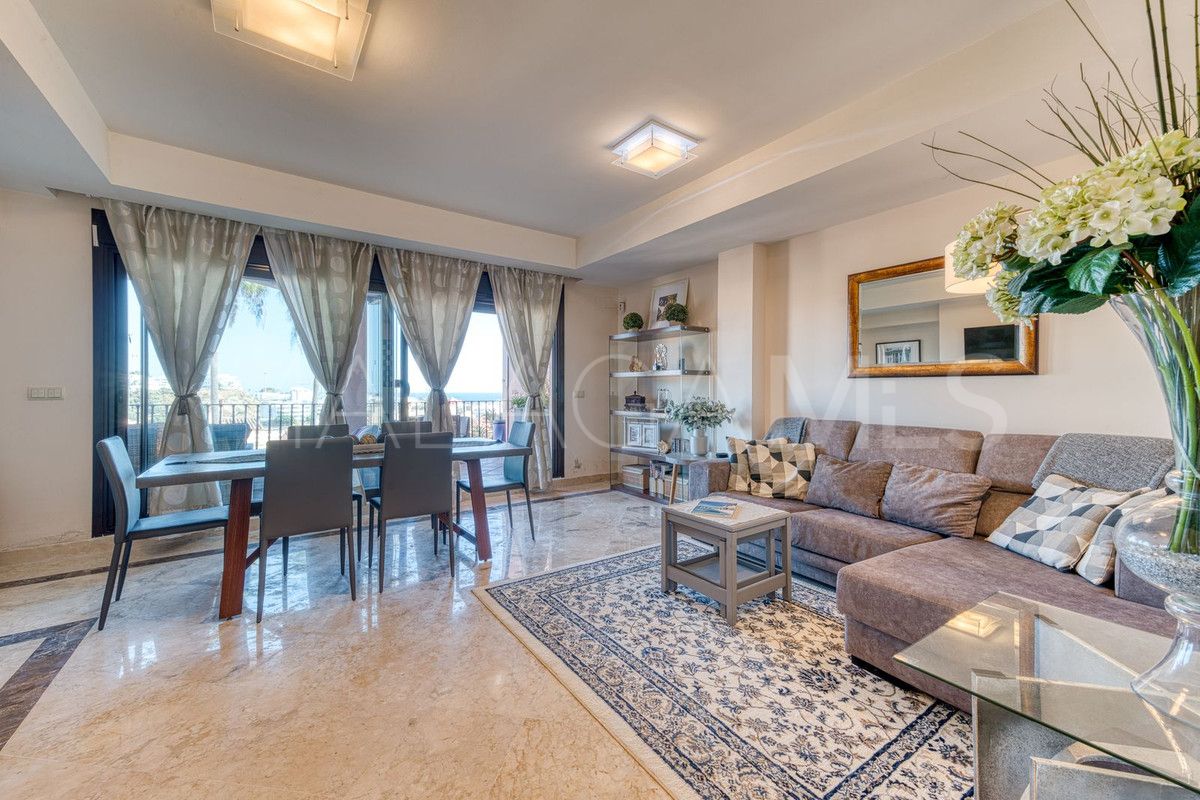 Maison de ville for sale in Estepona