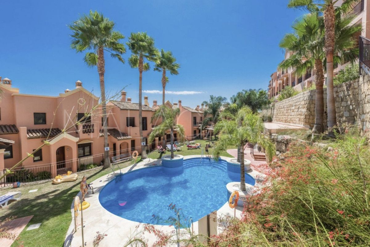 Maison de ville for sale in Estepona
