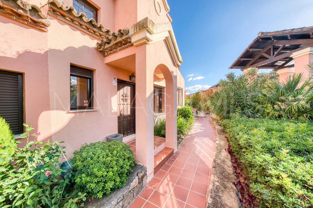 Maison de ville for sale in Estepona