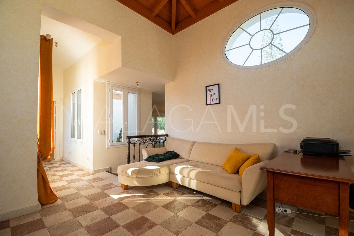 Villa for sale in Sierra Blanca