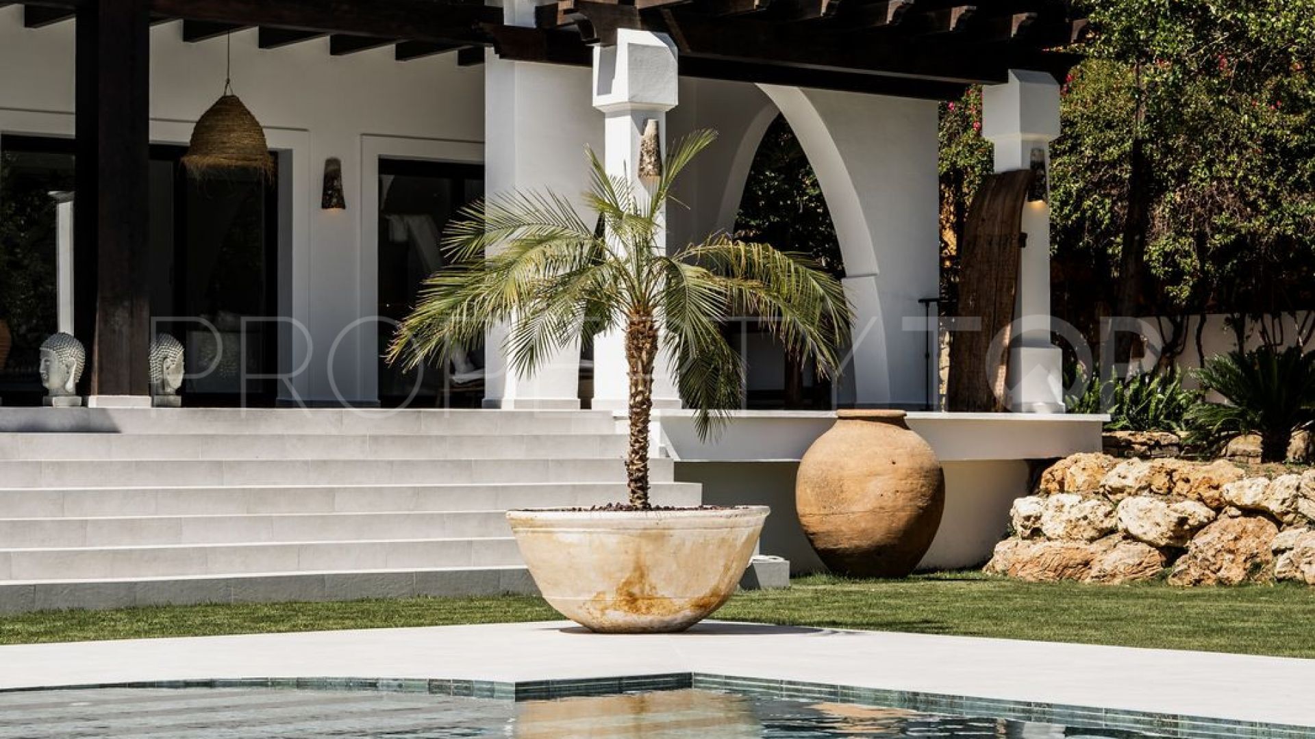 Marbella City villa for sale