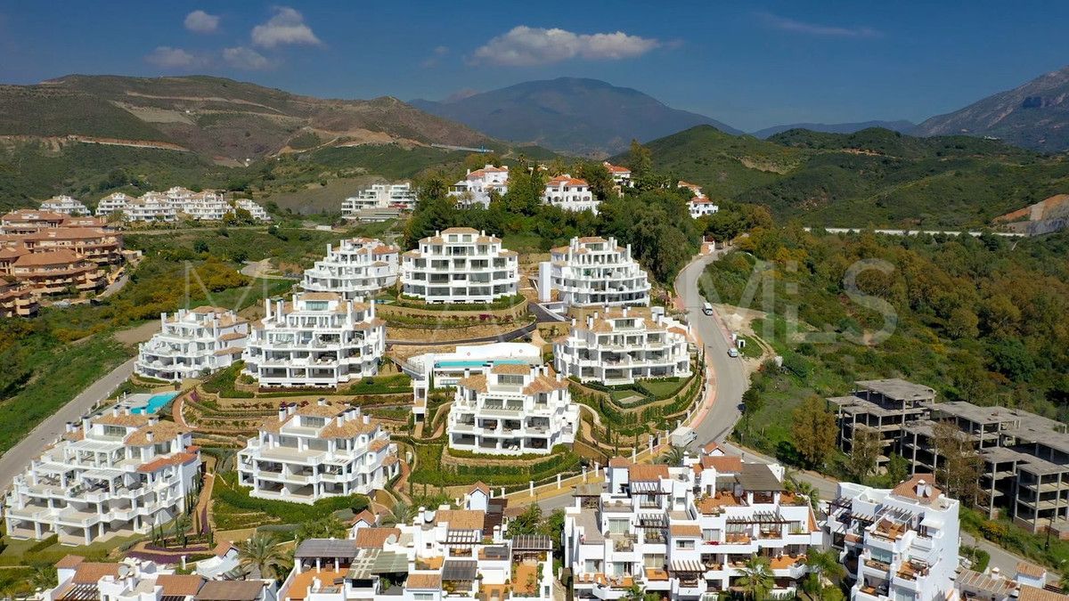 Bottenvåningslägenhet for sale in Nueva Andalucia