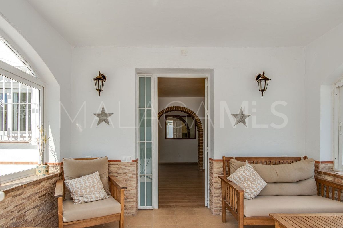 Villa with 5 bedrooms for sale in Coin