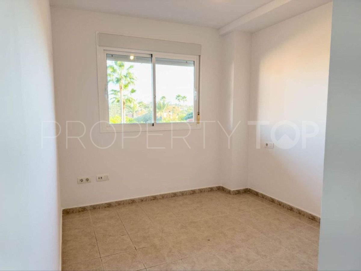 Se vende apartamento planta baja con 2 dormitorios en Casares Playa