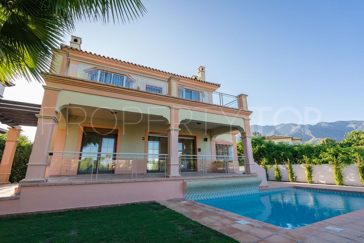 For sale Marbella City 4 bedrooms villa