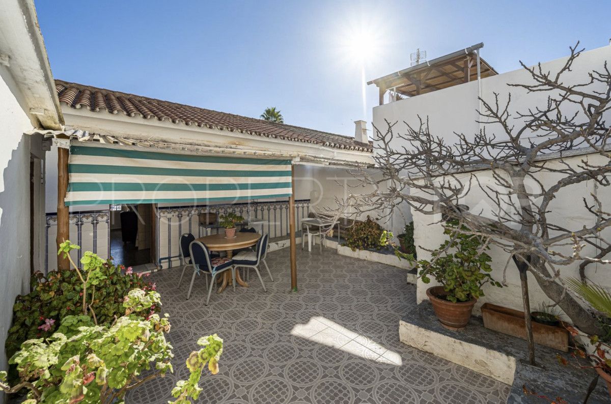 For sale Marbella City villa with 3 bedrooms