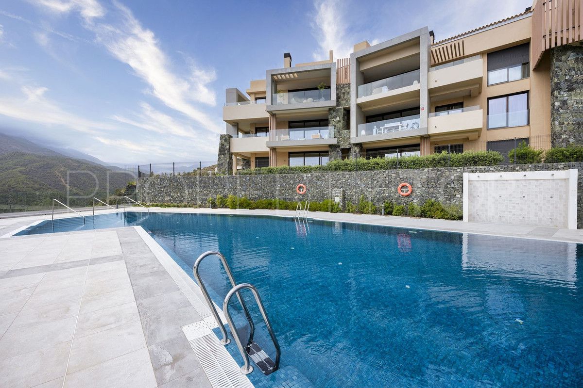 Buy 2 bedrooms ground floor apartment in La Quinta