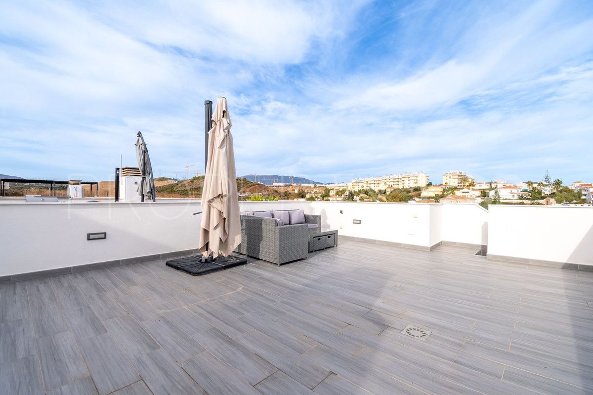 For sale Miraflores 2 bedrooms penthouse