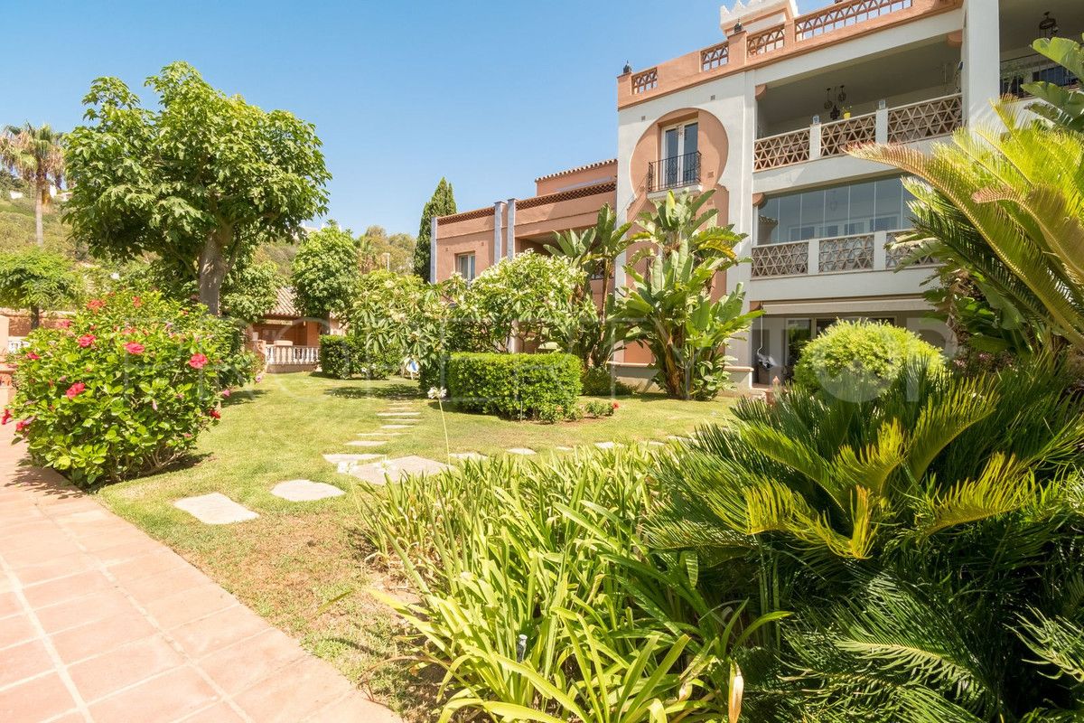 Se vende apartamento planta baja en Casares Playa