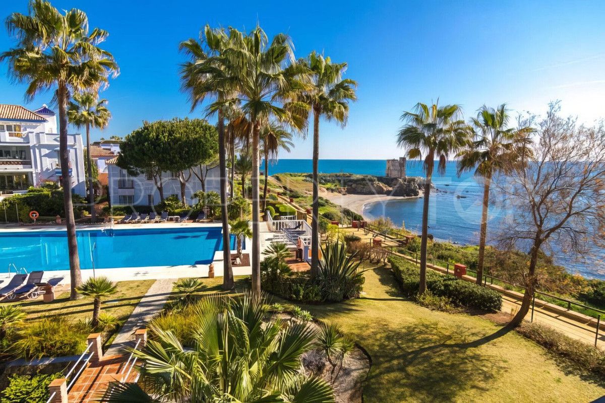 Se vende apartamento planta baja en Casares Playa