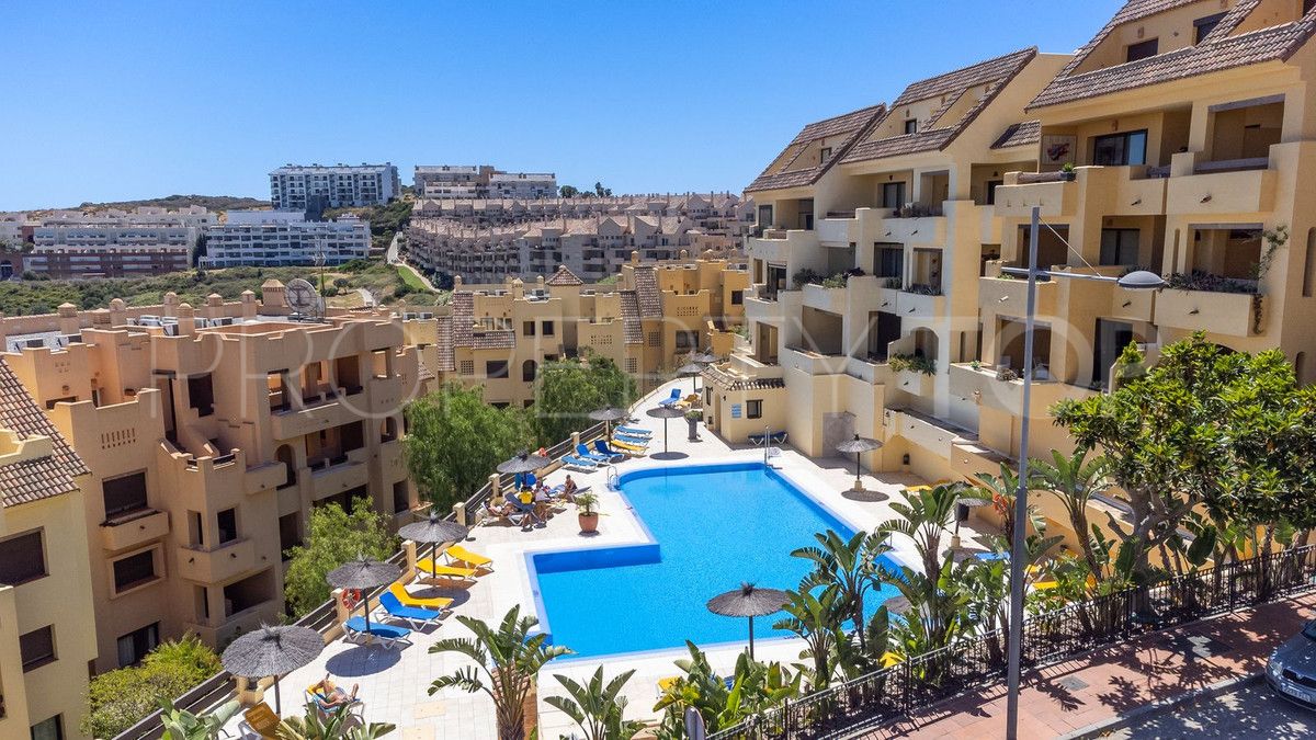 Ground floor apartment in La Duquesa for sale