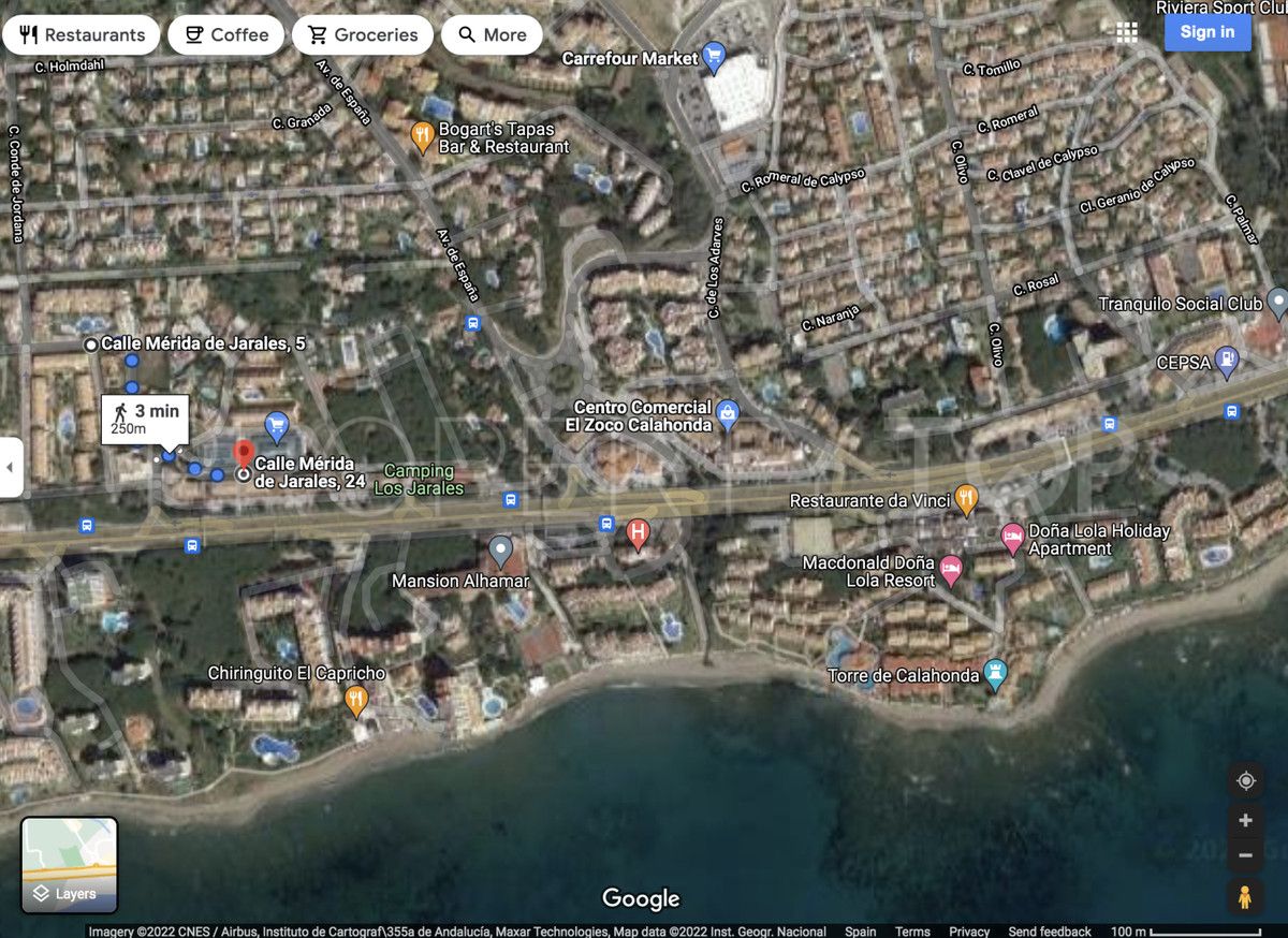 Buy apartment in Calahonda