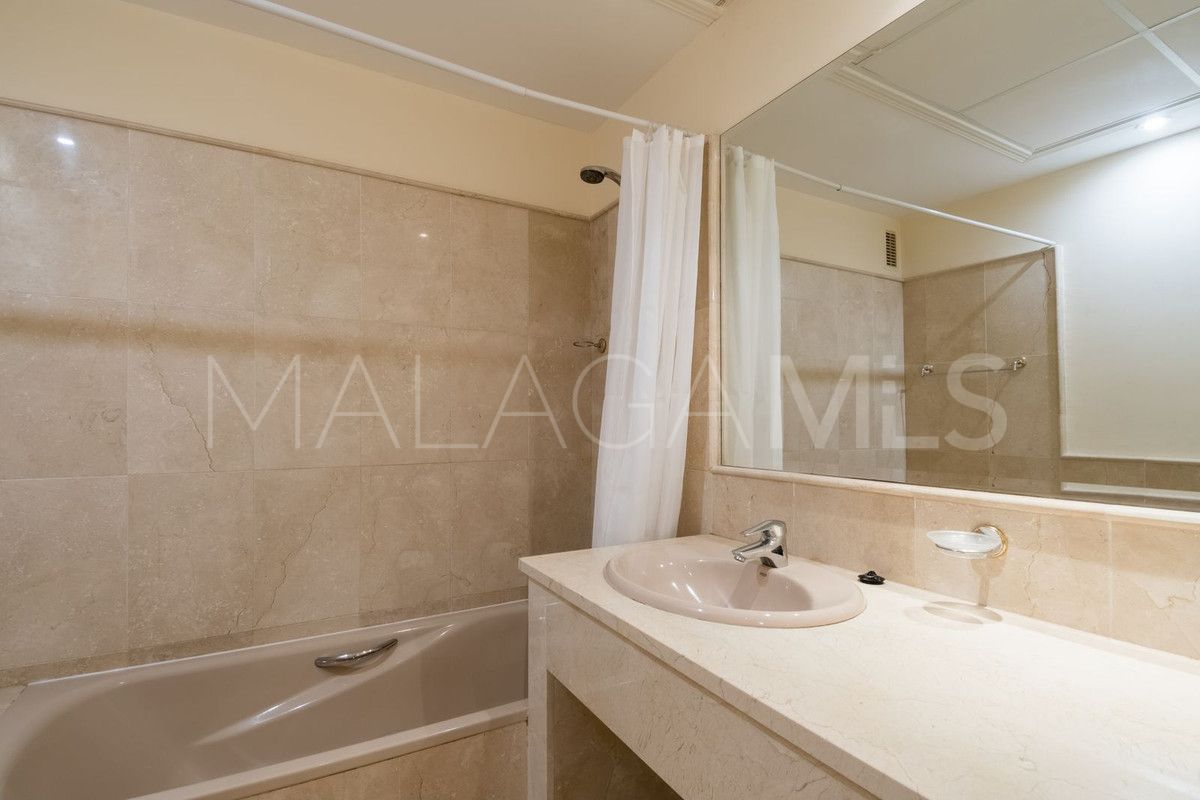 2 bedrooms apartment in New Golden Mile for sale