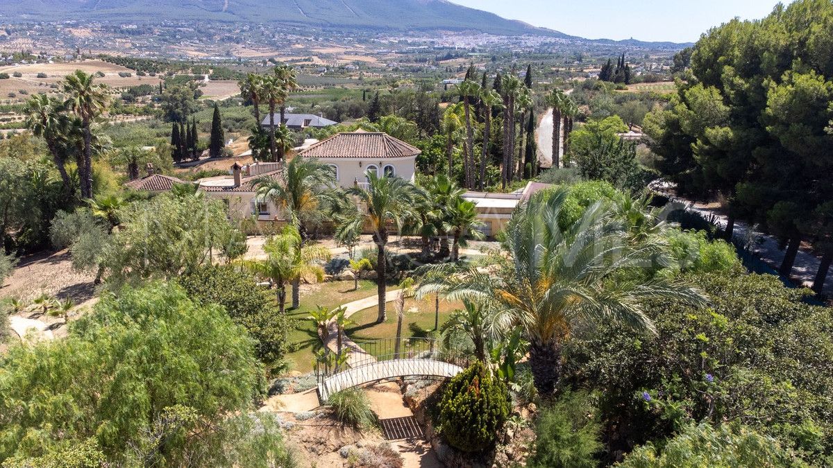 Villa for sale in Alhaurin el Grande