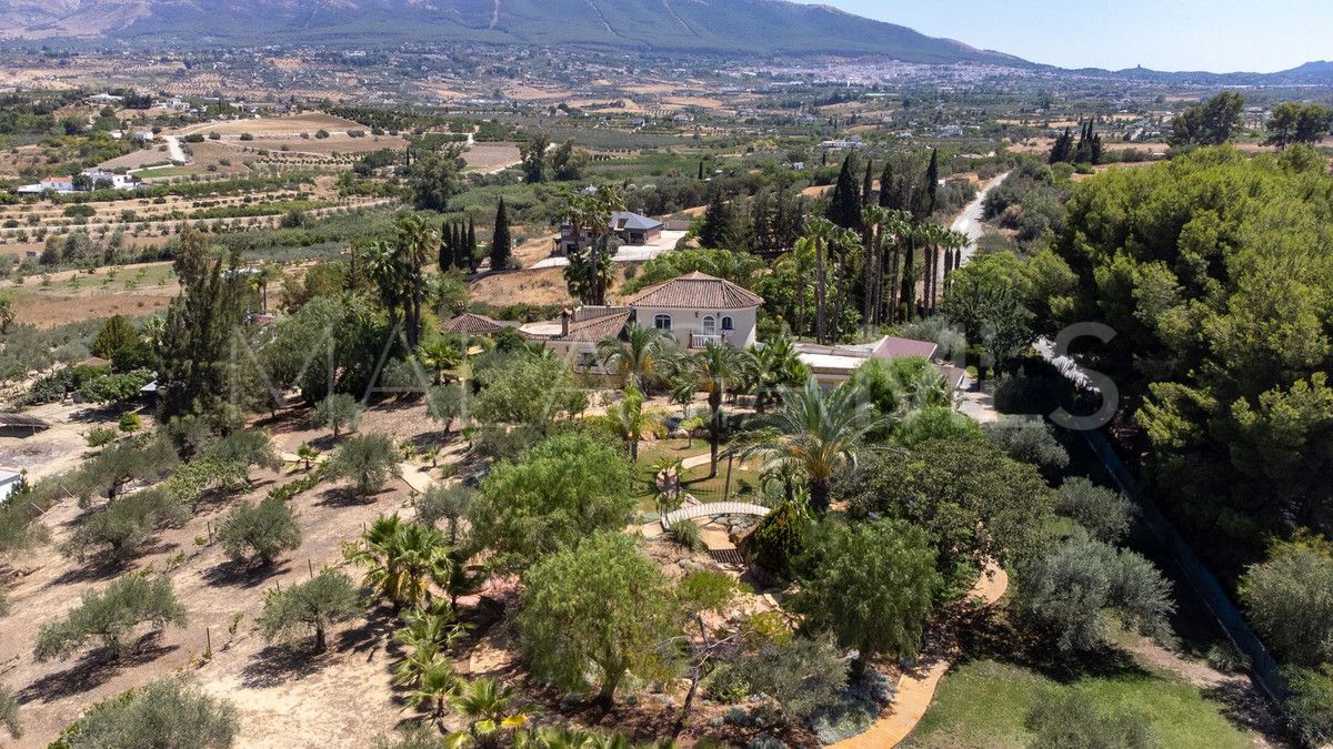 Villa for sale in Alhaurin el Grande