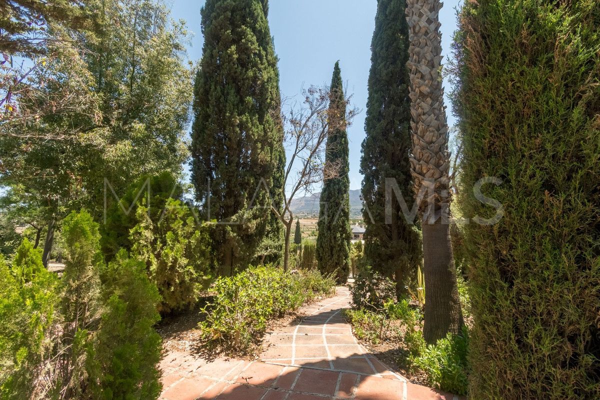 Villa for sale in Alhaurin el Grande