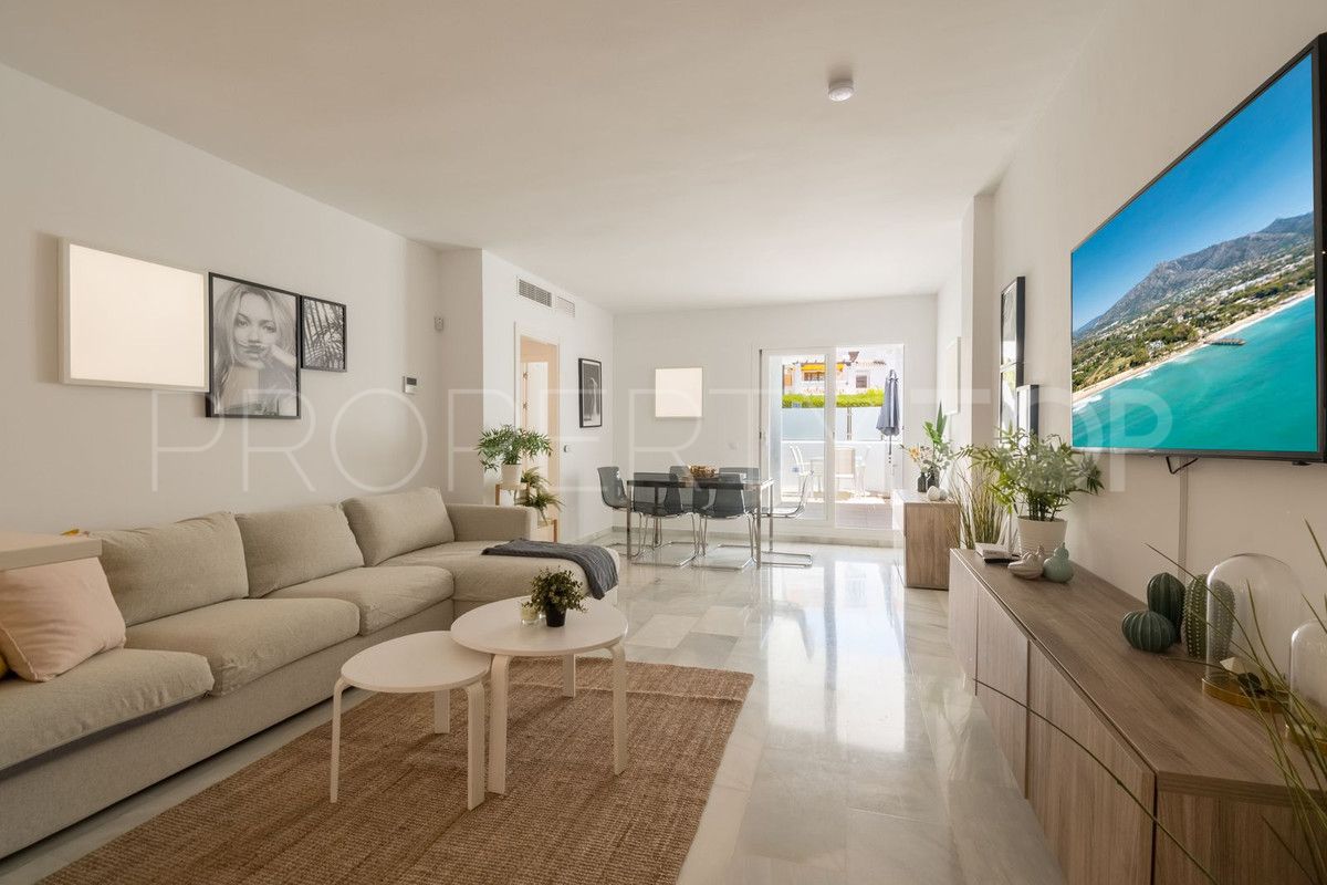 Nueva Andalucia, apartamento planta baja en venta