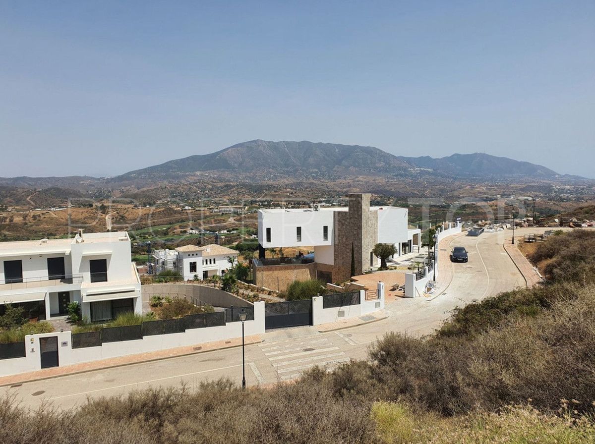 Residential plot in Cala de Mijas for sale