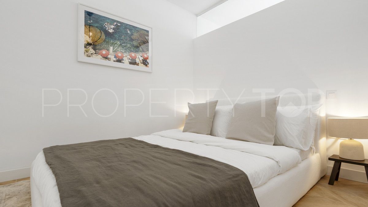 For sale ground floor apartment in Nueva Andalucia