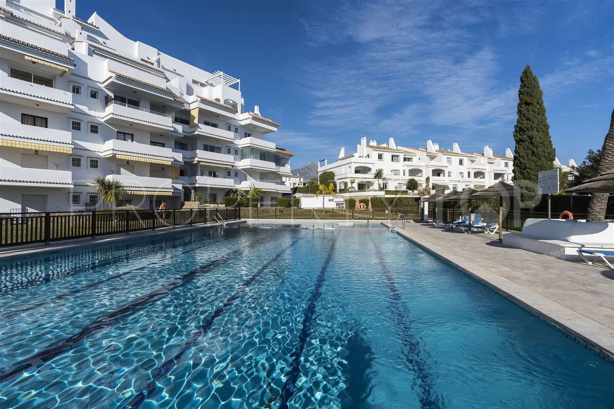 For sale Nueva Andalucia 2 bedrooms apartment