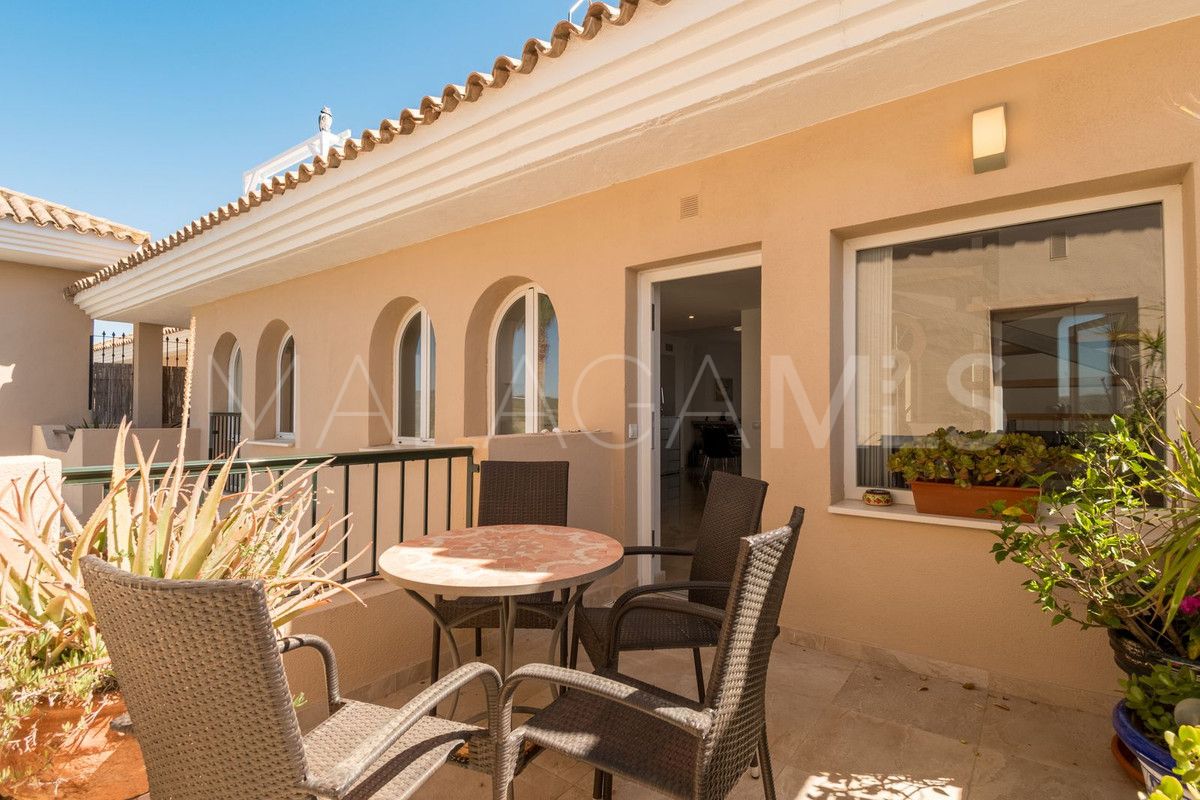 Atico a la venta in La Duquesa with 3 bedrooms