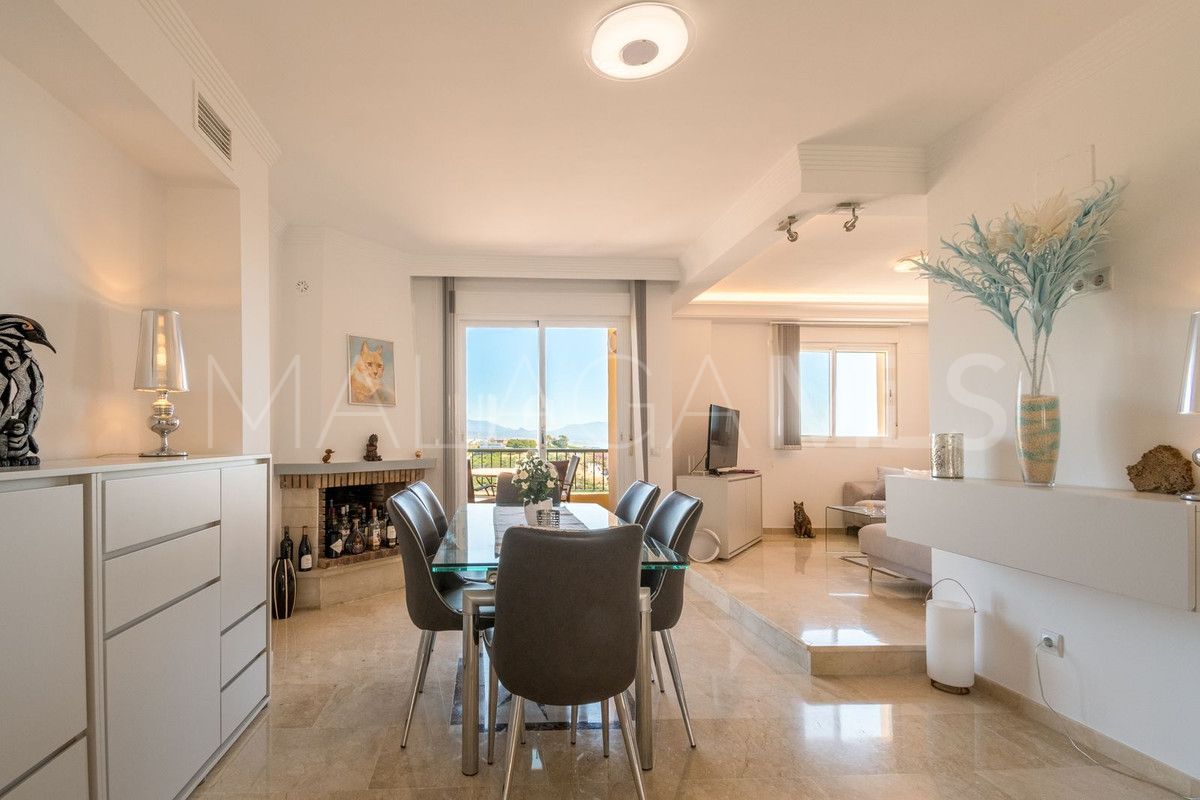 Atico a la venta in La Duquesa with 3 bedrooms