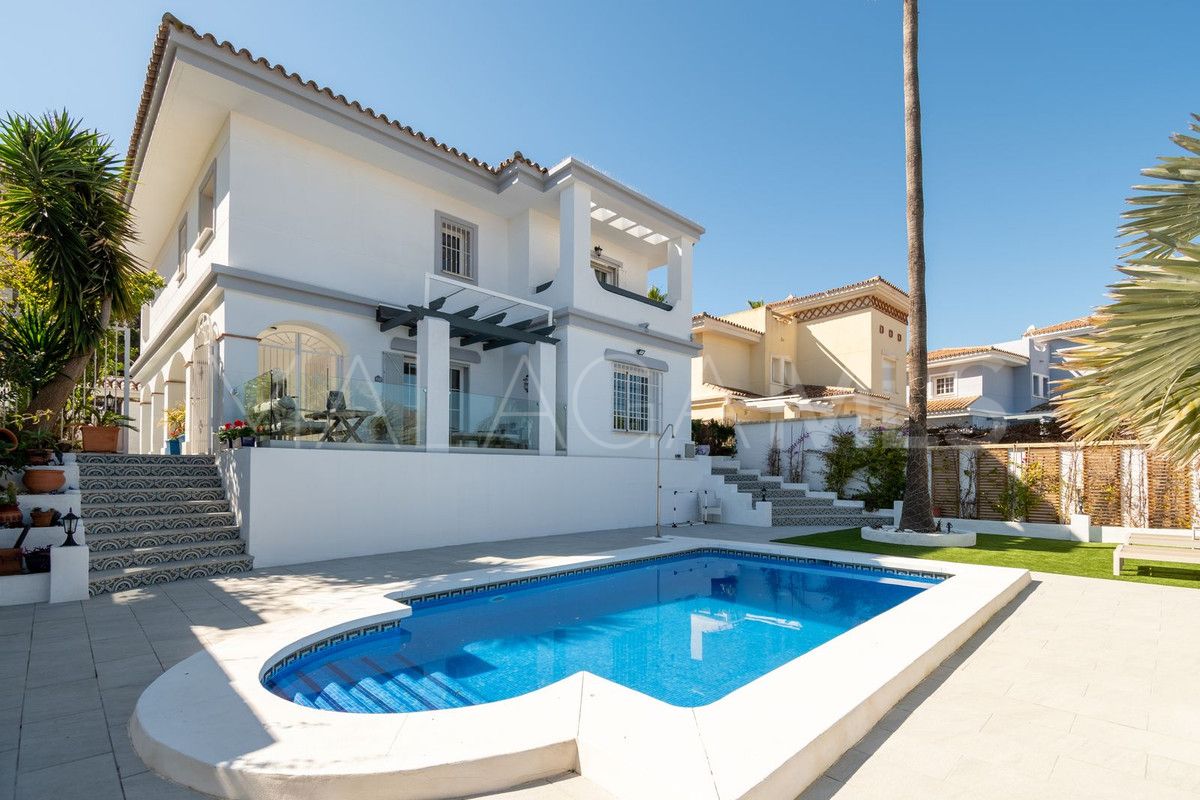 La Cala Hills, villa a la venta de 4 bedrooms