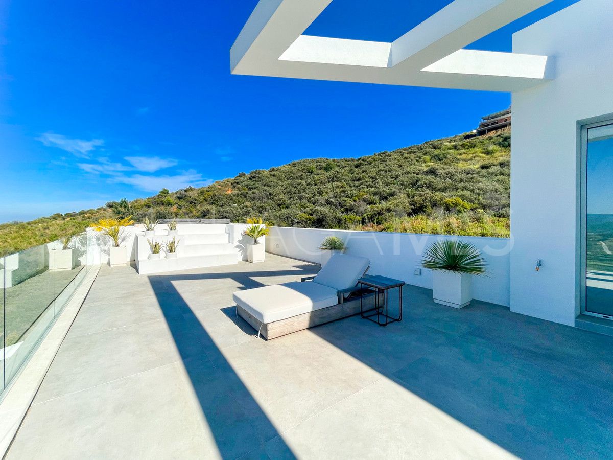 Villa for sale in La Cala Golf Resort