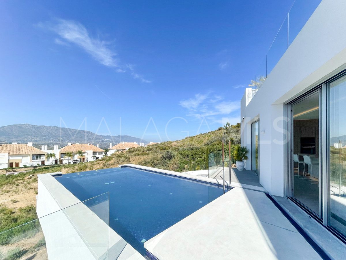 Villa for sale in La Cala Golf Resort