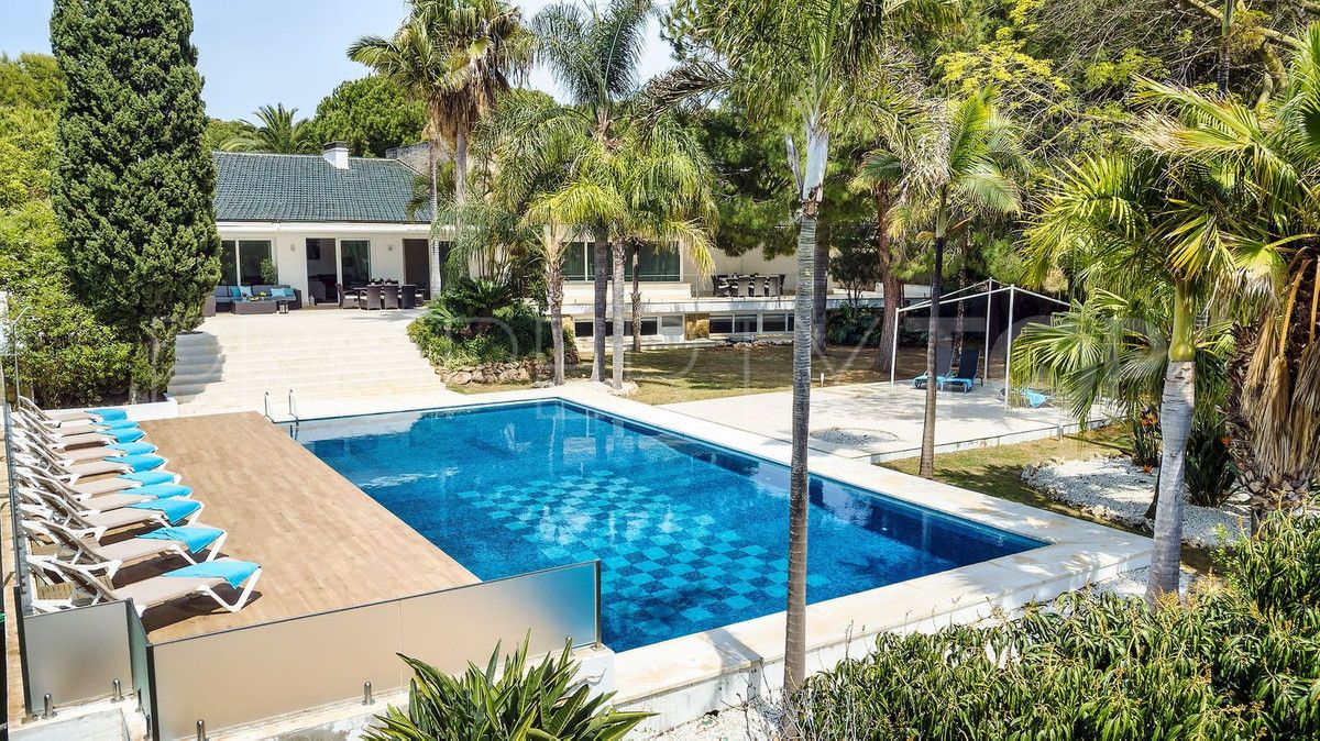 Villa en venta de 7 dormitorios en Marbella Ciudad