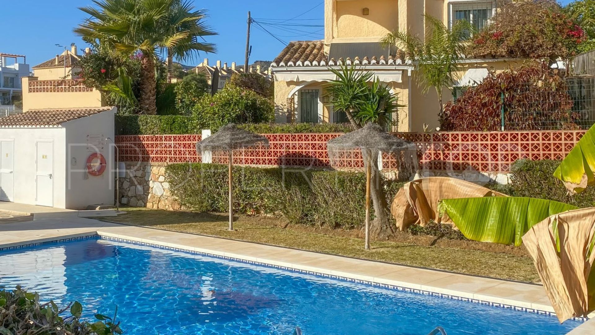 Villa en venta en Calahonda