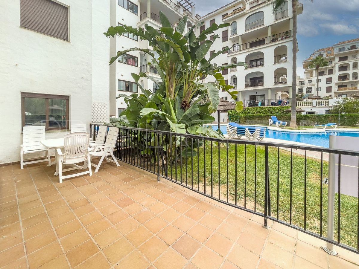 For sale La Duquesa ground floor apartment