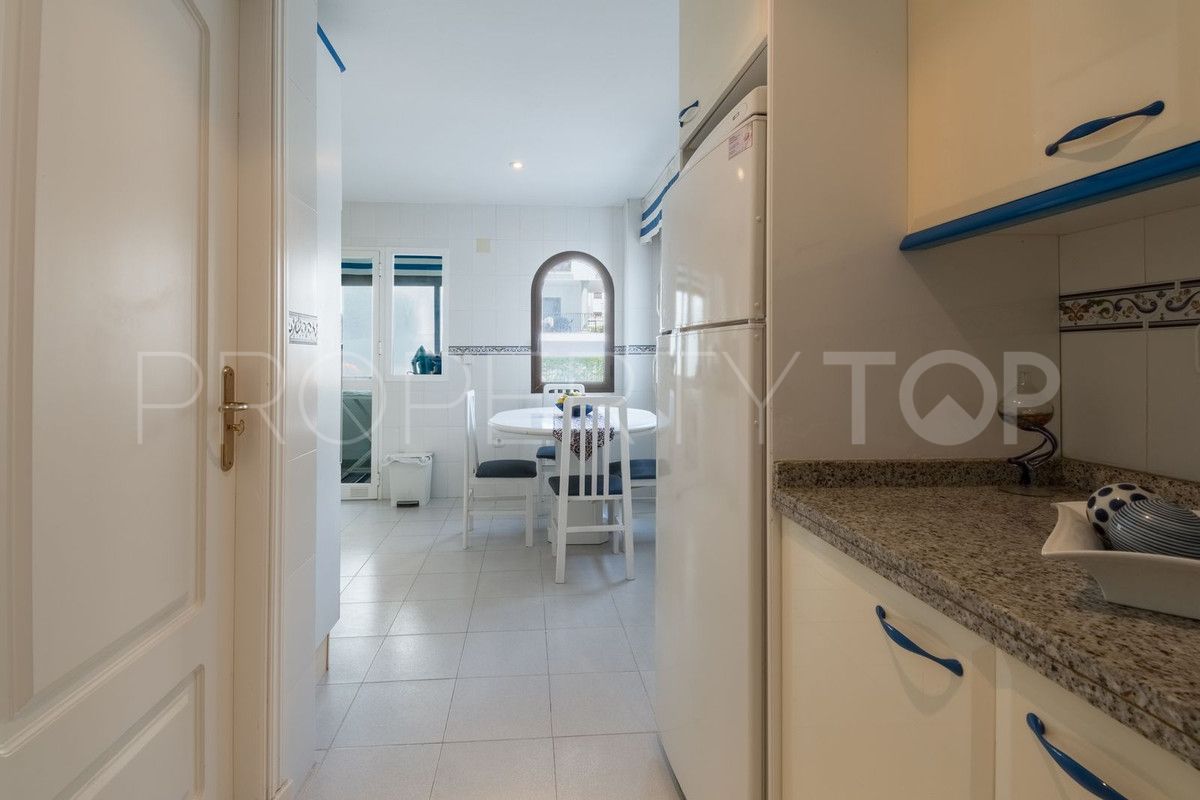 For sale La Duquesa ground floor apartment