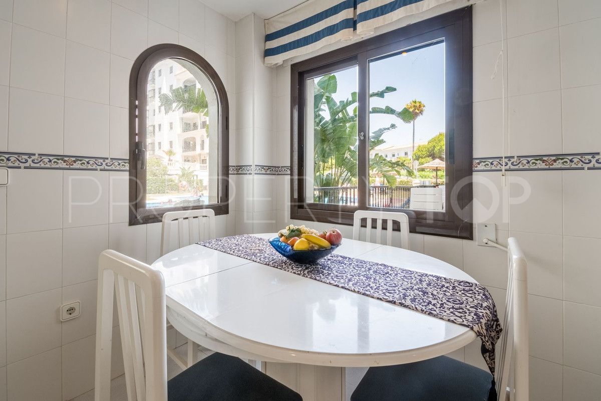 For sale La Duquesa ground floor apartment