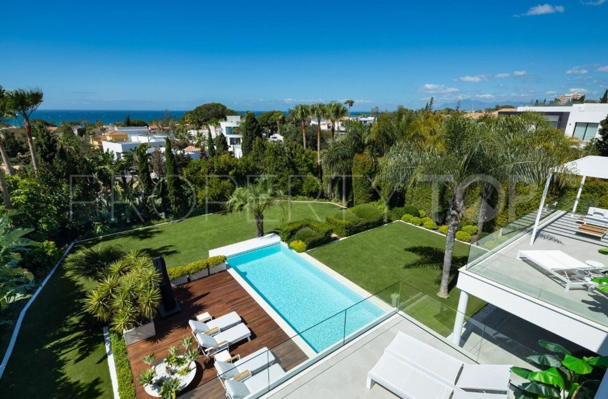 4 bedrooms Marbella City villa for sale