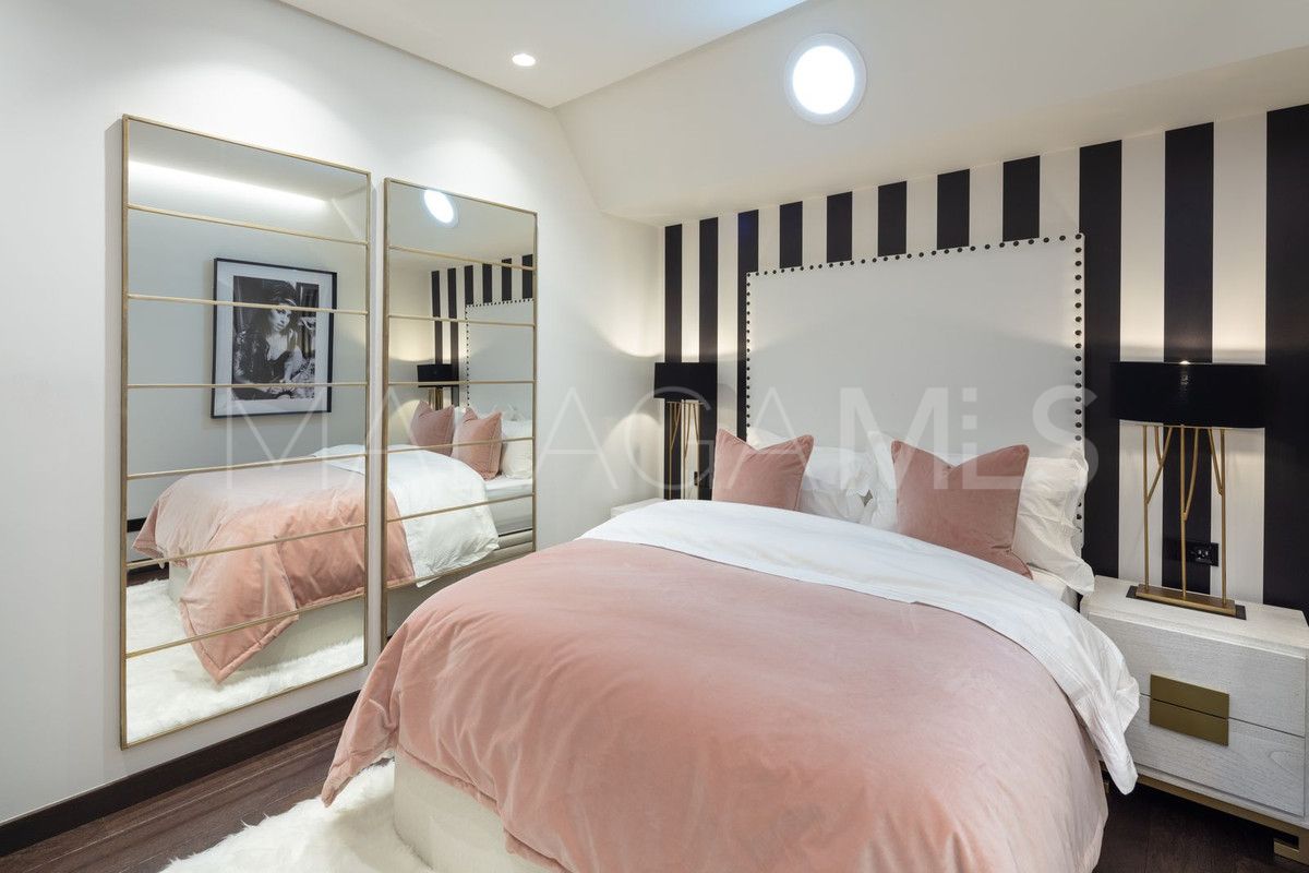 Nueva Andalucia, villa with 6 bedrooms for sale