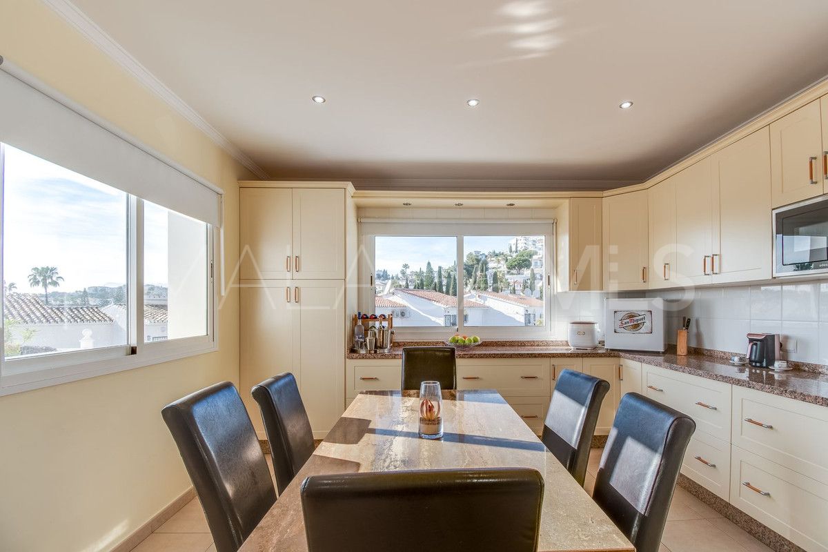 Se vende villa with 4 bedrooms in Riviera del Sol