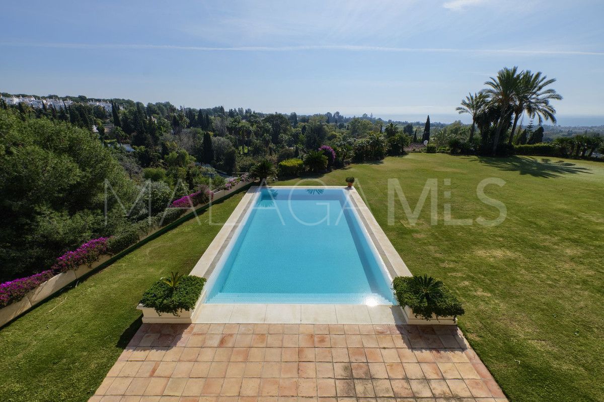 Villa for sale in Marbella City