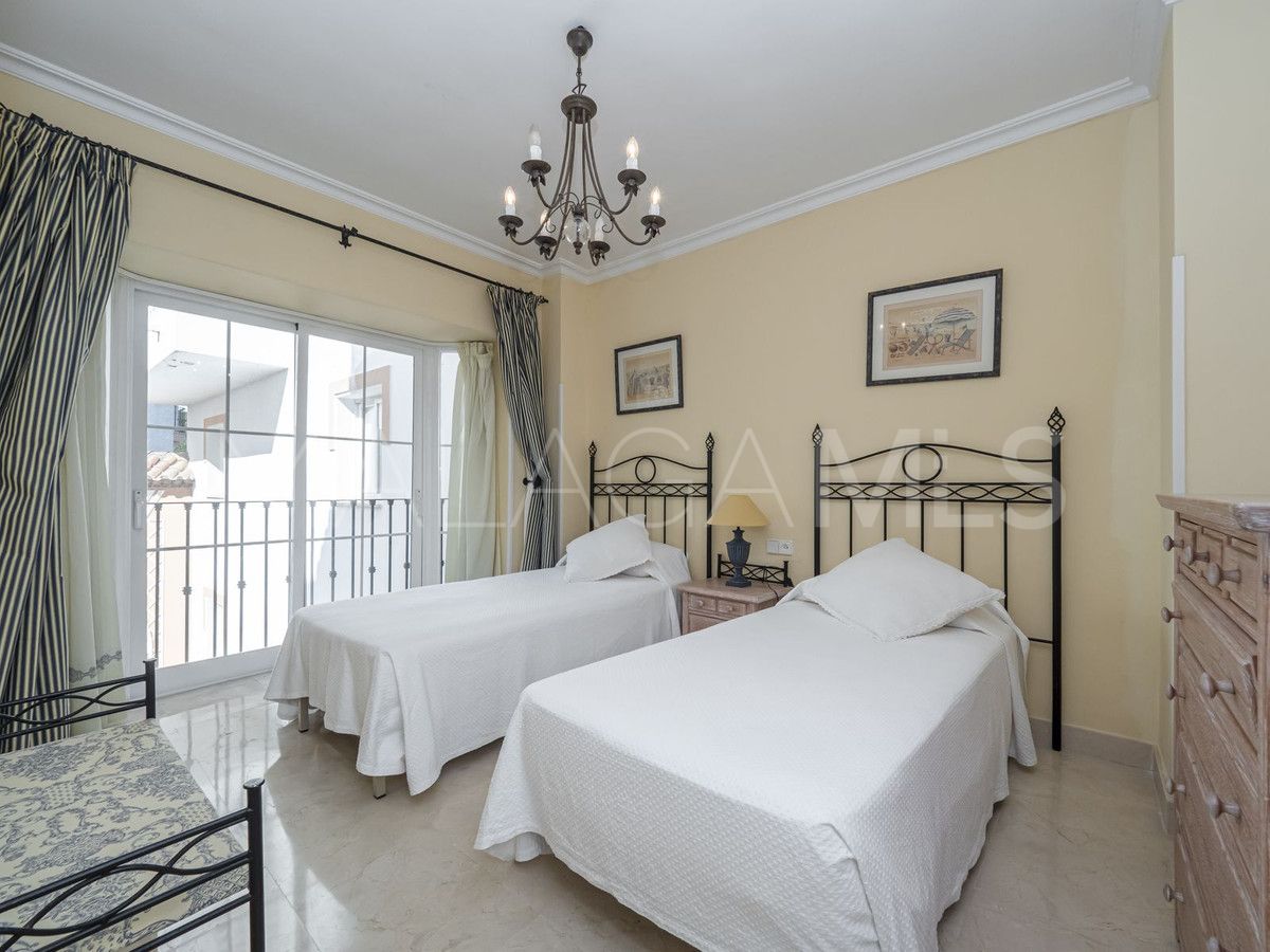 Lägenhet for sale in Marbella - Puerto Banus
