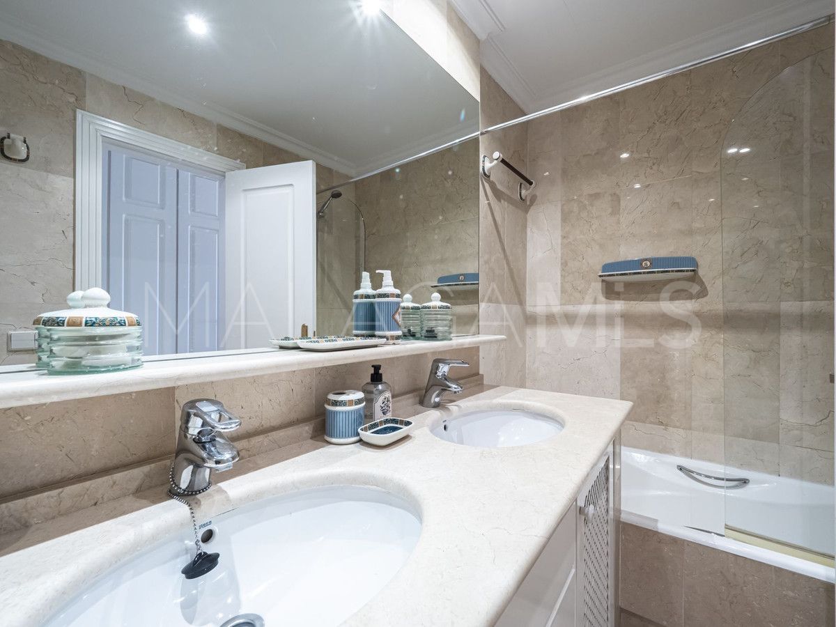 Lägenhet for sale in Marbella - Puerto Banus