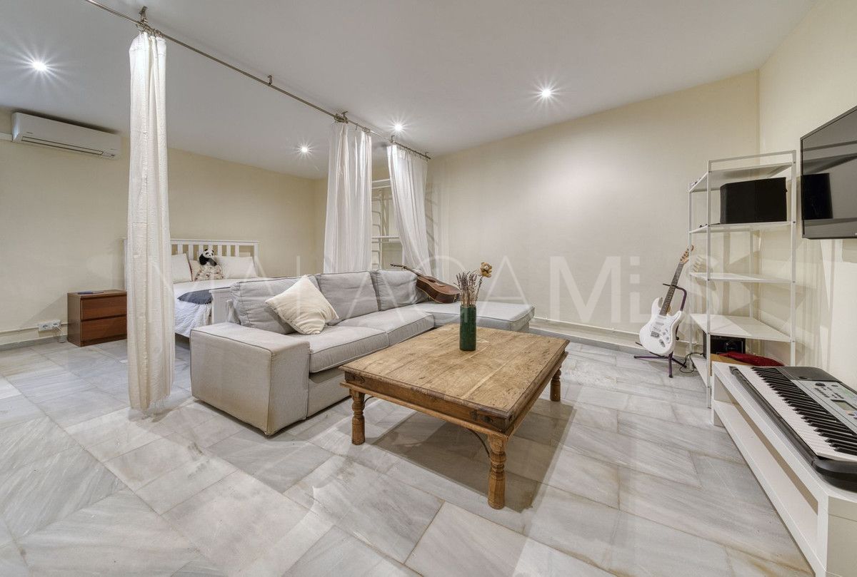 Buy Sierrezuela 5 bedrooms villa