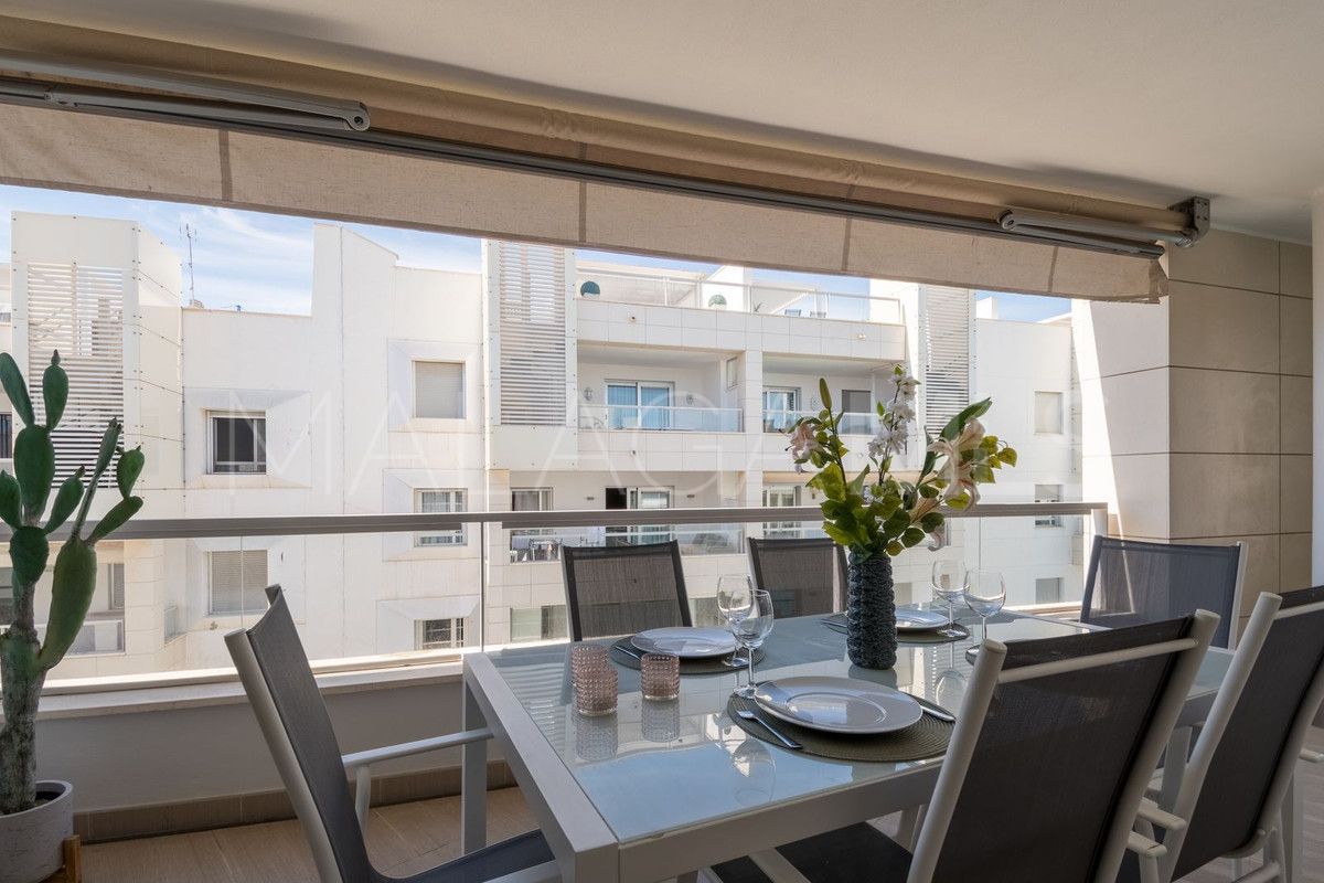 Apartment for sale in San Pedro de Alcantara with 3 bedrooms