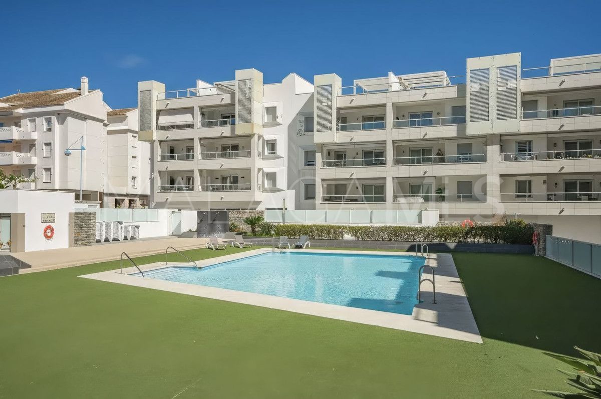 Apartment for sale in San Pedro de Alcantara with 3 bedrooms