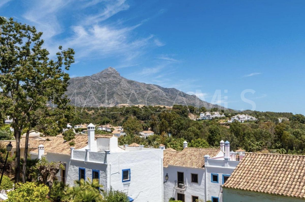 Reihenhaus for sale in Nueva Andalucia