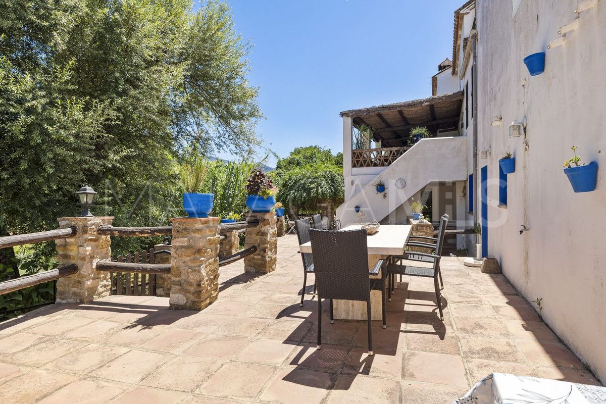 Villa for sale in Cortes de la Frontera