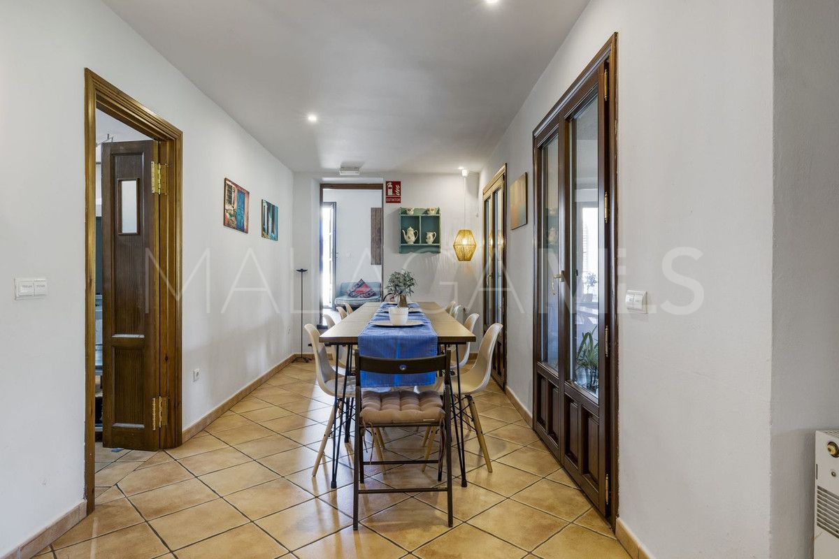 Villa for sale in Cortes de la Frontera